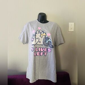 PUSHEEN T-SHIRT